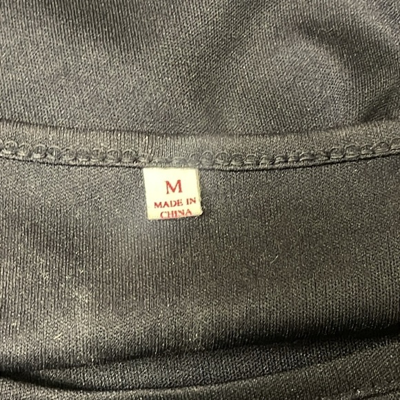 Solitaire Black Mesh Floral Embroidery 3/4 Bell Sleeve Top w/ Cami Size M Blouse - Picture 9 of 10